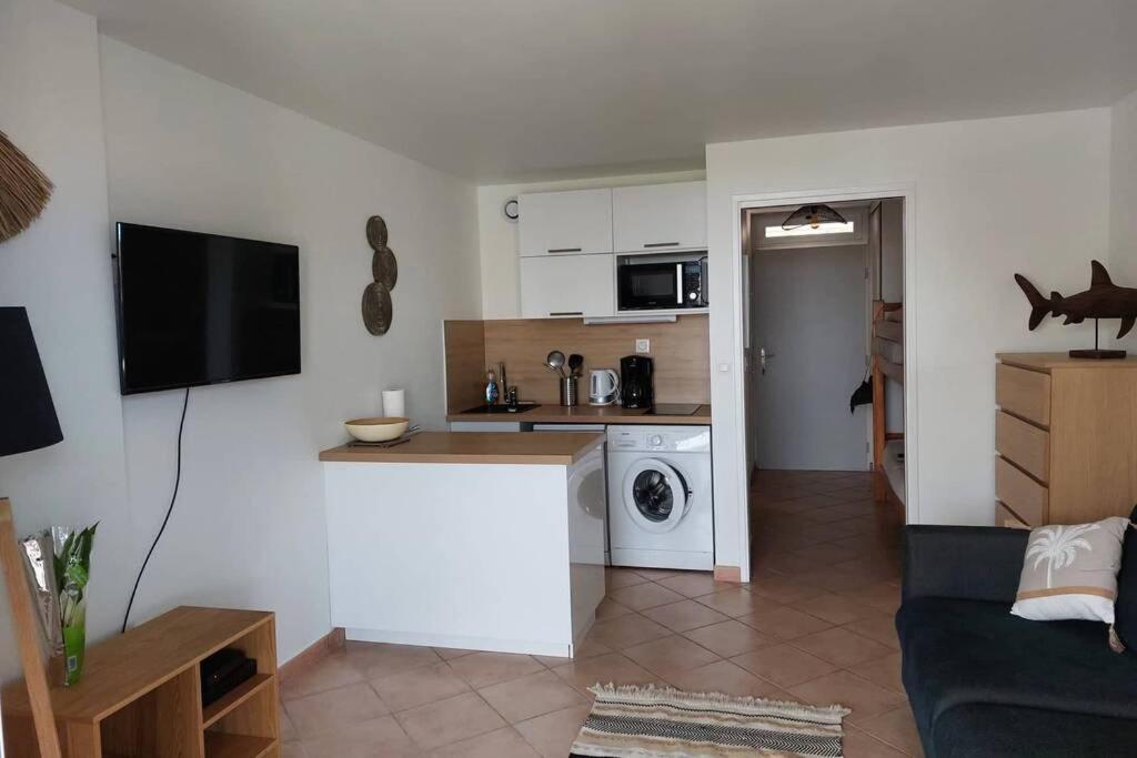 Magnifique Studio A 50M De La Plage De Cavaliere - Studio Tamarindo เลอลาวองดูว์ ภายนอก รูปภาพ